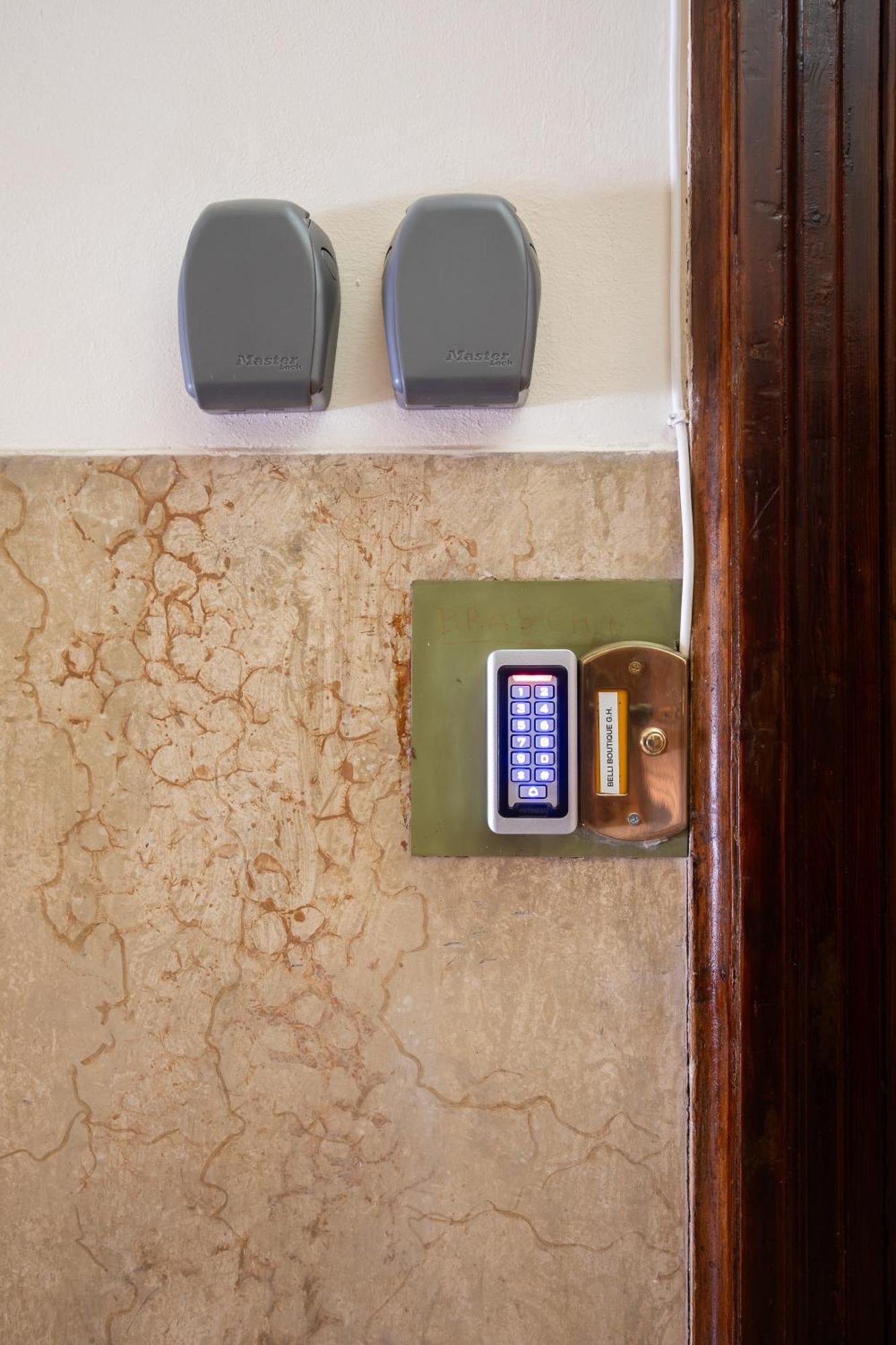 Belli Boutique Guest House Rome Bagian luar foto