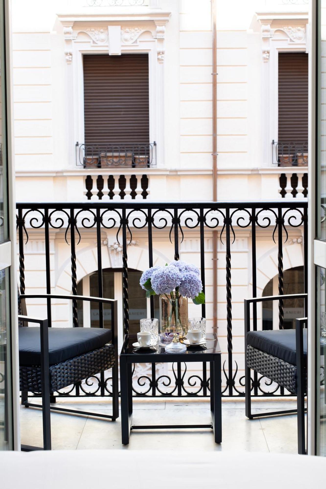 Belli Boutique Guest House Rome Bagian luar foto